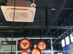 大堂-鼎牛牛炖锅·烤串(温泉路店)