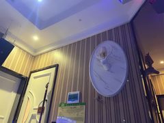 -皇马纯KTV·量贩·聚会(民治店)