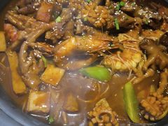 -徐记小怪兽肉蟹煲(中央大街店)