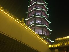 -绳金塔