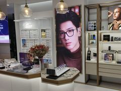 -无界眼镜MaxLess(南翔印象城店)