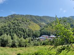 -官滩沟风景区