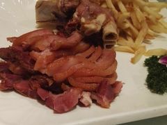 -梅花香里大酒店(郁金香路店)