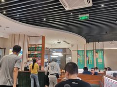 大堂-诚铭记·虾仁汤包·成都小吃(融创店)
