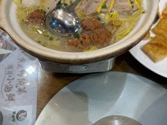 -黄泥岗·地道湖北菜(奥特莱斯店)