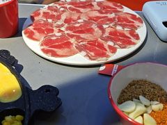 -盛辛巴·东北炭火烤肉(托乐嘉店)