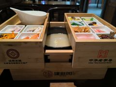 -建新园过桥米线(老街店)