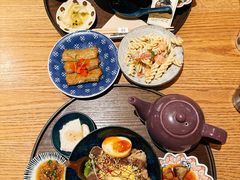-啢啢茶寮(芳华横街店)
