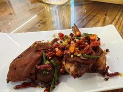 -冶建镜子·老南昌大排档·江西虾王(总店)