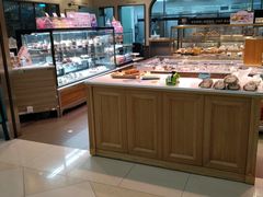 面包甜点陈列柜-巴黎贝甜(宜山路店)