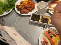 -山焱·炭火自助烤肉(周浦万达店)