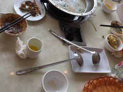 -老石黑山羊毛驴肉火锅(金凯广场店)