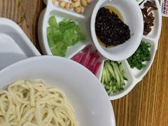 -尹三豆汁(天坛店)