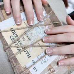 -玉指悦色美甲美睫