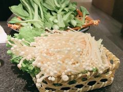 -湊湊火锅·茶憩(打浦桥日月光店)