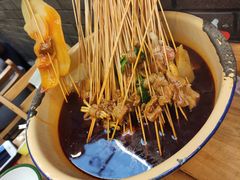 -拈签一笑黄牛肉辣卤串串