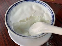 -周大娘牛乳(旧寨古村总店)
