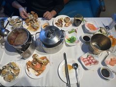 -领鲜活海鲜榴莲自助火锅(东门店)