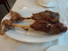 烤羊棒骨-那达慕蒙古风味酒楼