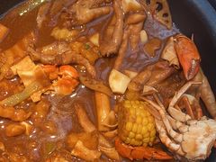 -多嘴超级肉蟹煲(中街恒隆故宫店)