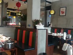 大堂-九府羊·鲜羊火锅·烤串(新华路店)