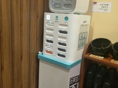 -独食火锅·半米屋台(直营总店)