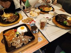 -豪享来牛排(人民店)