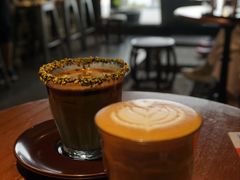 -Metal hands·铁手咖啡