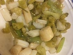 西芹炒藕-杨记隆府(白象街店)