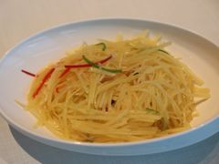 酸辣土豆丝-君庭中餐馆(华强路店)
