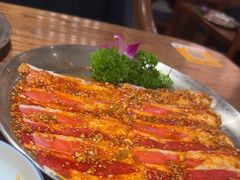 -明洞阿姨·韩式酱蟹烤肉·创意料理(三元桥店)