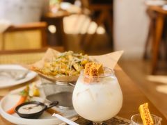 -Mark&Mars Restaurant