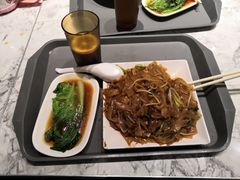 -大食代美食广场(上海中心店)