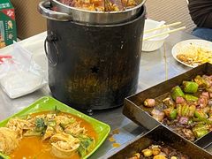-老三李村河底戳子肉(总店)