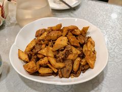 干煸馕炒肉-汗腾格里·风味餐厅(新疆驻京办店)