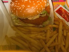 -麦当劳(中山公园龙之梦店)