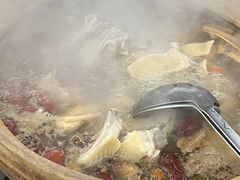 藥膳湯底-威邵鸡煲(西华路总店)
