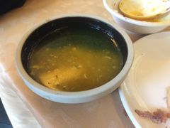 -新镇江酒家(南京西路店)