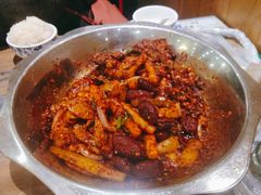 鸭下巴大锅-嘎嘎鸭下巴·爆辣干锅(明教寺店)