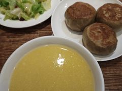 -清真吴记门钉肉饼·喜多利