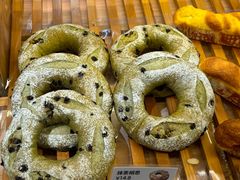 -BreadTalk面包新语·烘焙蛋糕(高德置地春广场店)