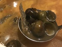 九娘村肉丸泥鳅田螺汤-香宫中餐厅 · 桂林香格里拉