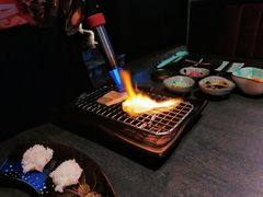 -铭牛烧肉·和牛海鲜自助(高新月牙湖店)