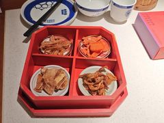 -老萍巷莲花血鸭·萍乡地标江西菜(步行街店)