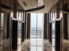 -上海漕河泾万丽酒店