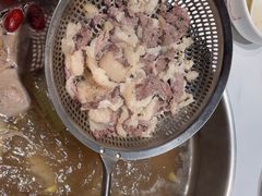 -犇鼎牛潮汕牛肉火锅(新辰里学清路店)