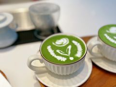 抹茶拿铁-普素书咖茶空间