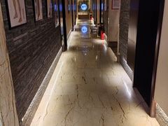 -香水足浴•按摩•SPA•汤泉会馆(南岗花园街店)
