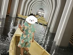 -涨巢·潮玩水疗局