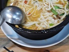-一家人剪刀面(海伦国际店)